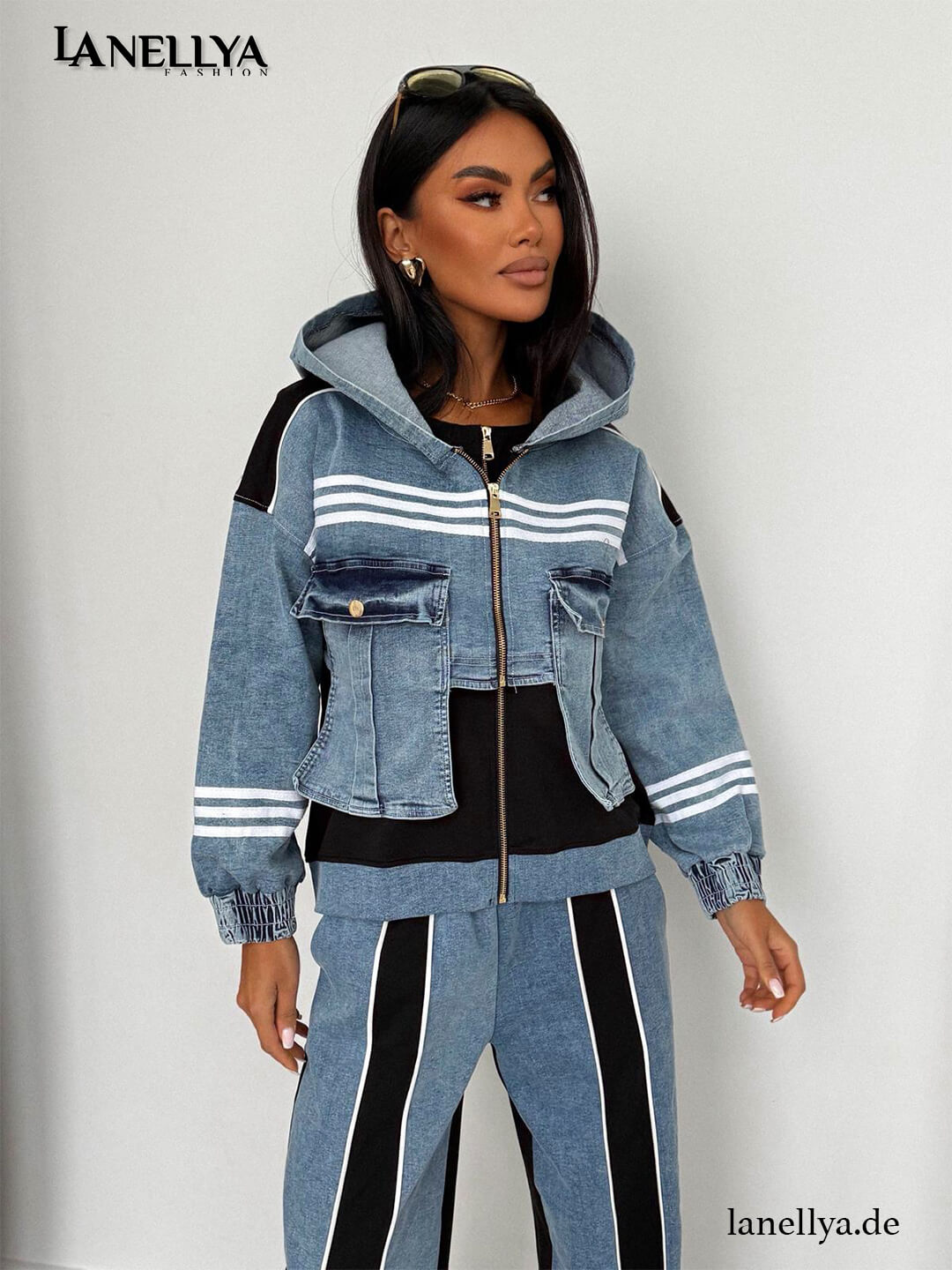 Conjunto Azul de Dos Piezas con Detalles Denim