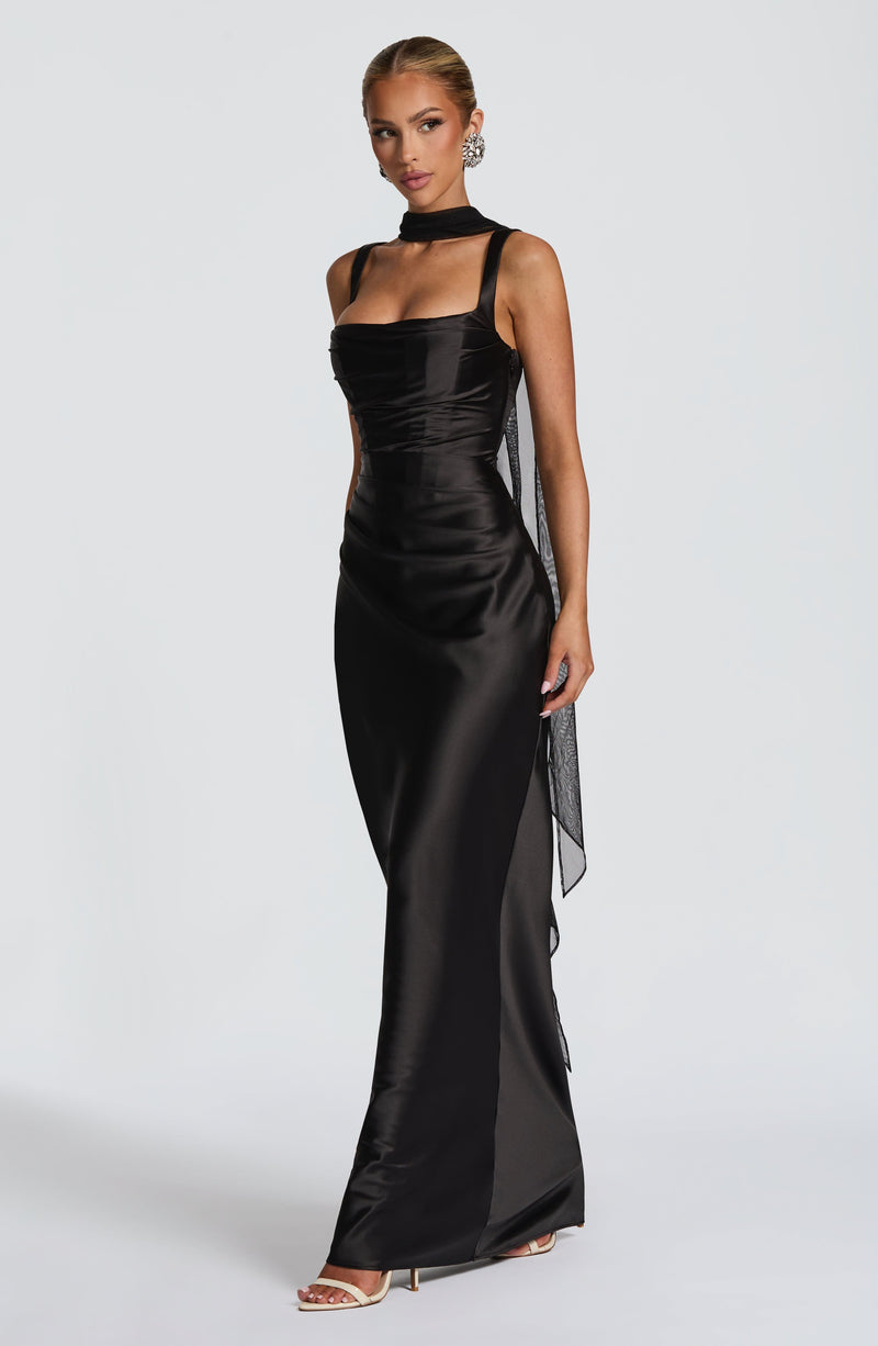 Vestido saten con escote