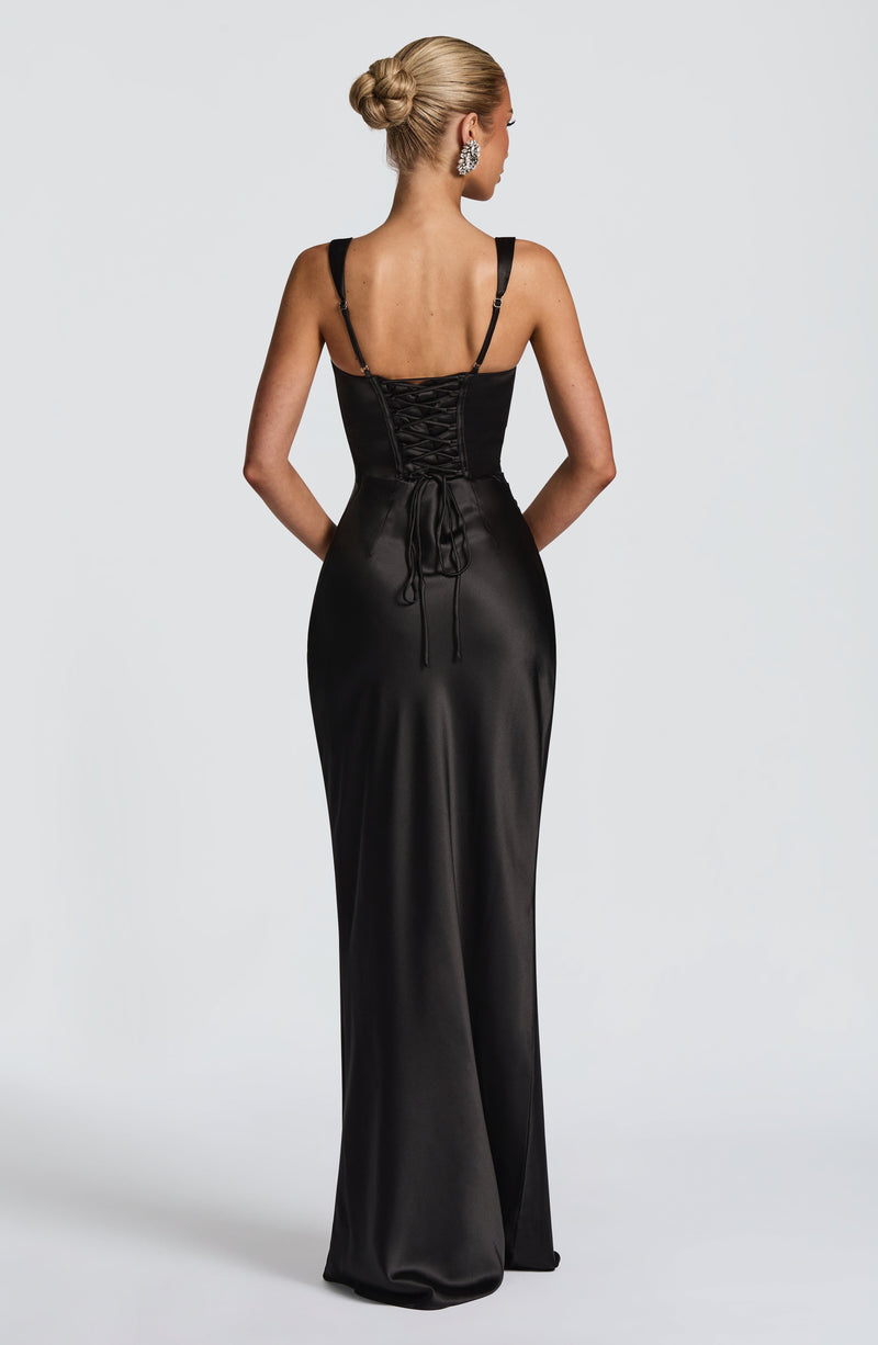 Vestido saten con escote